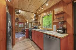 Timpani Corners | Private Pond • AC