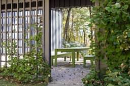 Hupi House | Stylish Hideaway near Lake Garfield - Image 3