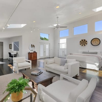 Ridgeview Retreat | Valley Views • Sleeps 6