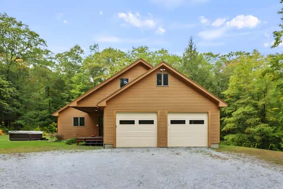 Stonebridge Landing | Hot Tub • Fire Pit - Image 1