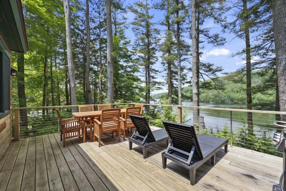 Bidwell Landing | Lakefront • Spacious - Image 1